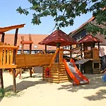 Gasthof Bauernwirtschaft Zum Kunsthandwerkerhaus 3*