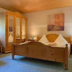 Gasthof Bauernwirtschaft Zum Kunsthandwerkerhaus
